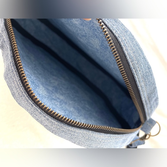 Upcycled denim jeans boho Round Crossbody bag with zipper and pockets. - Picture 4 of 12